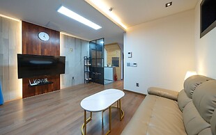 Ulsan Byeoldam Eunchae Pool Villa