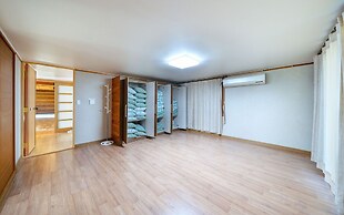 Ulsan Byeoldam Eunchae Pool Villa