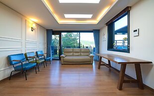 Ulsan Byeoldam Eunchae Pool Villa