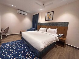 Pipul Padmaja Beach Inn