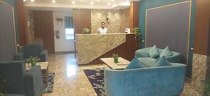Pipul Padmaja Beach Inn