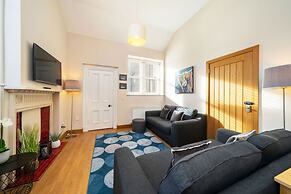 Church House - Montrose Getaway
