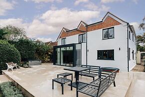 Rosefinch House in Crazies Hill