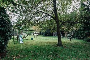 Rosefinch House in Crazies Hill