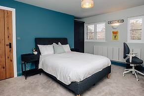 Rosefinch House in Crazies Hill