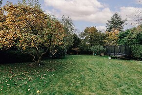 Rosefinch House in Crazies Hill