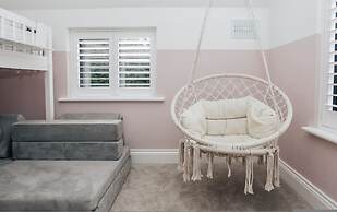 Rosefinch House in Crazies Hill