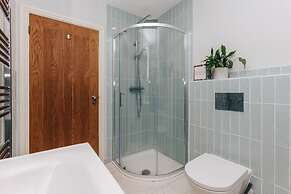 The Hayfield - From 500 Per Night