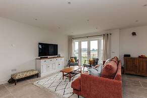 The Hayfield - From 500 Per Night