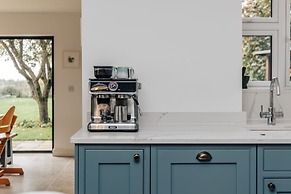 The Hayfield - From 500 Per Night