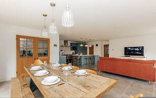 The Hayfield - From 500 Per Night