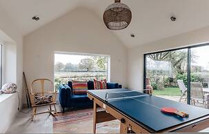 The Hayfield - From 500 Per Night