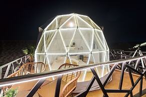 Baandomedoodao Pool Villa Cha-Am