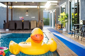 Baandomedoodao Pool Villa Cha-Am