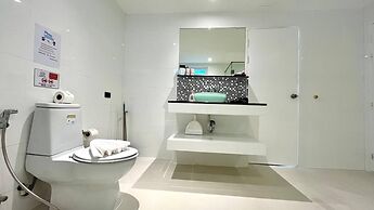 A26 - Great 100 Percent Seaview 2bedroom 1 Bathroom and Bubble Jacuzzi