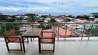 A26 - Great 100 Percent Seaview 2bedroom 1 Bathroom and Bubble Jacuzzi