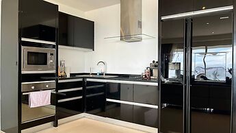 A26 - Great 100 Percent Seaview 2bedroom 1 Bathroom and Bubble Jacuzzi