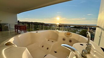 A26 - Great 100 Percent Seaview 2bedroom 1 Bathroom and Bubble Jacuzzi