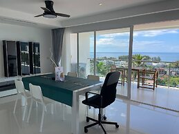 A26 - Great 100 Percent Seaview 2bedroom 1 Bathroom and Bubble Jacuzzi