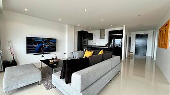 A26 - Great 100 Percent Seaview 2bedroom 1 Bathroom and Bubble Jacuzzi