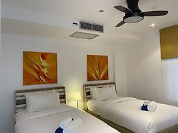 A26 - 2 Bdr Condo, Stunning Sea View, Karon Beach