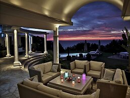 Holiday Home With Charming Patio