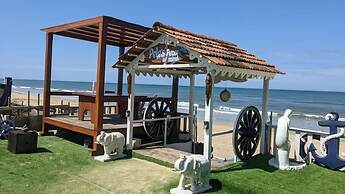 Nasyas Beachside Cottages