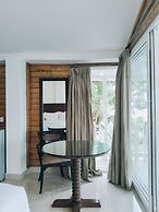 Nasya Beachside Cottages