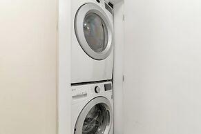 Opulent Oasis Exquisite 2Bedroom Retreat