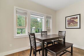 Opulent Oasis Exquisite 2Bedroom Retreat