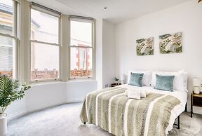 Stunning 2 Bed City Centre & Bute Park