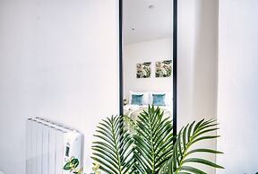 Stunning 2 Bed City Centre & Bute Park