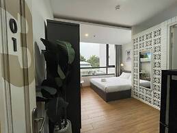 Home Away Dang Thi Nhu