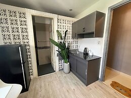 Home Away Dang Thi Nhu