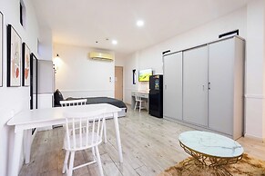 Home Away Dang Thi Nhu