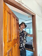 GJ TOUR and HOME STAY