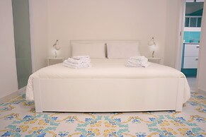 B&B Vesuvius Central