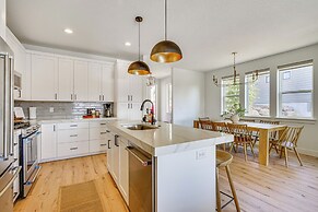 New Home w/ Amazing Views in Eden < 6 Mi to Ski!