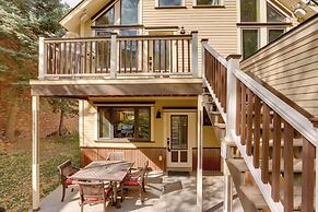 Patio & Mountain Views: Central Ouray Getaway!