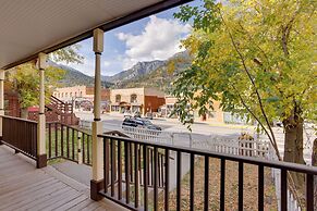 Patio & Mountain Views: Central Ouray Getaway!