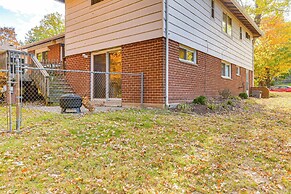 3 Mi to Dtwn Silver Spring: Convenient Apartment