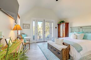 Steps to Sutter Creek: Chic Wine Country Cottage