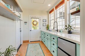 Steps to Sutter Creek: Chic Wine Country Cottage