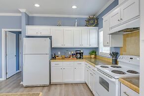 Hot Tub, Patio & Deck: Coastal Crystal Beach Home!