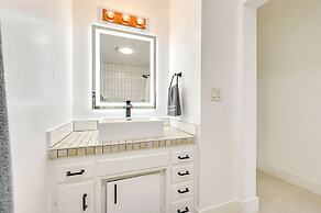 Steps to Beach: 'house Kitsune' in Oceanside