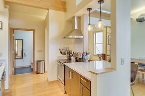 Custom Harborside Loft In the Heart of Ketchikan