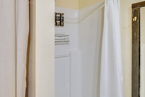 Custom Harborside Loft In the Heart of Ketchikan