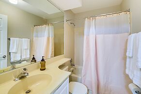 Spacious Family Retreat Near DC: Ideal For Groups!