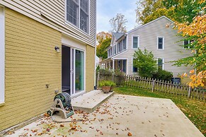 Spacious Family Retreat Near DC: Ideal For Groups!