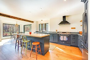 Near Okemo Slopes: Peaceful Home w/ Trail Access